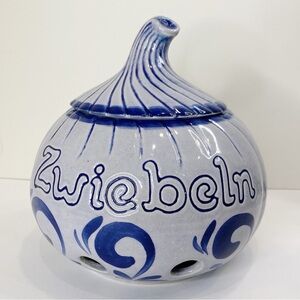 Salt Glazed Stoneware Zwiebeln Topf Onion Pot Handmade German Made